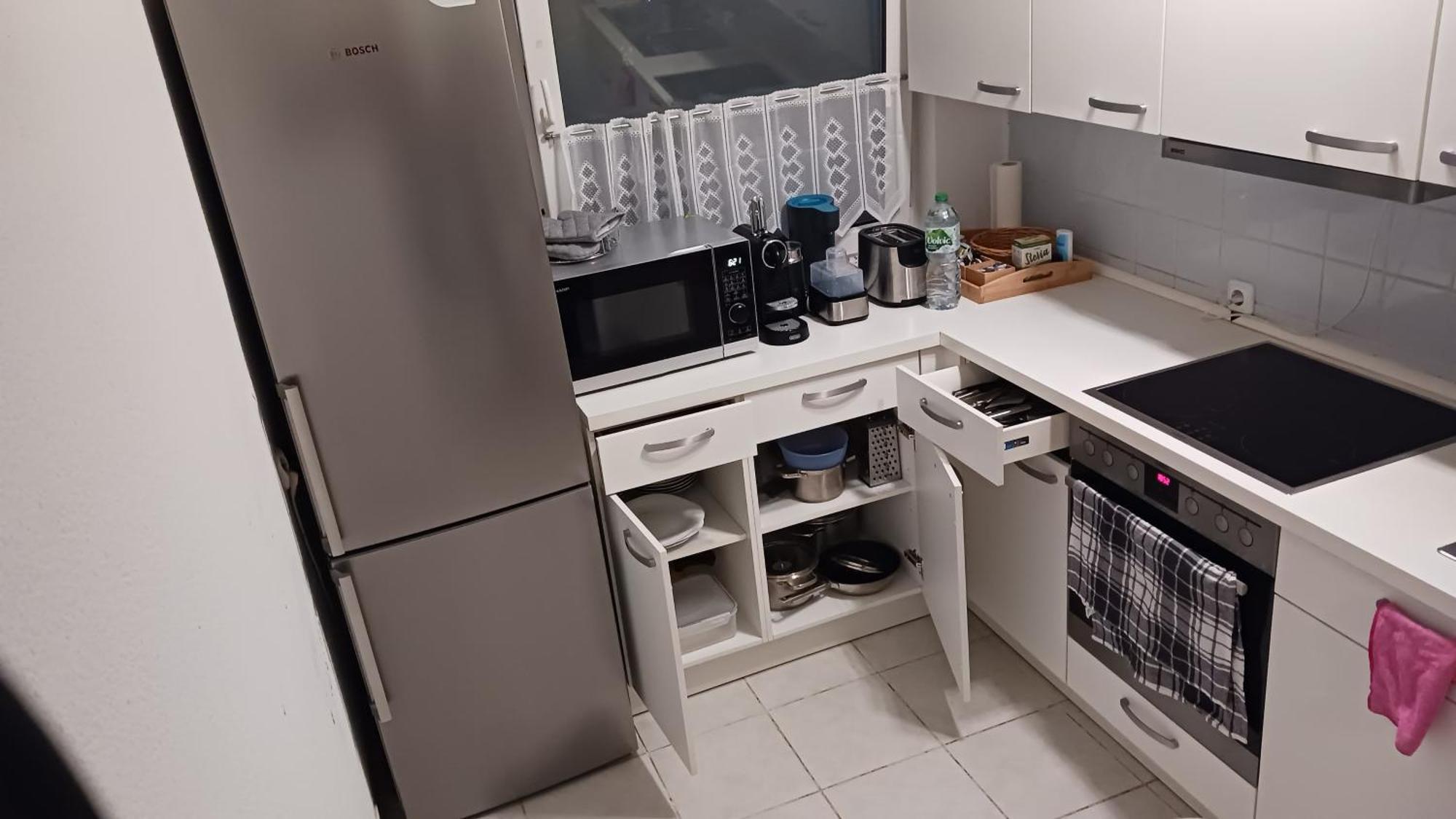 Gemuetliches Loft 150 M Von Slk Klinikum Boeckingen Appartement Heilbronn Buitenkant foto
